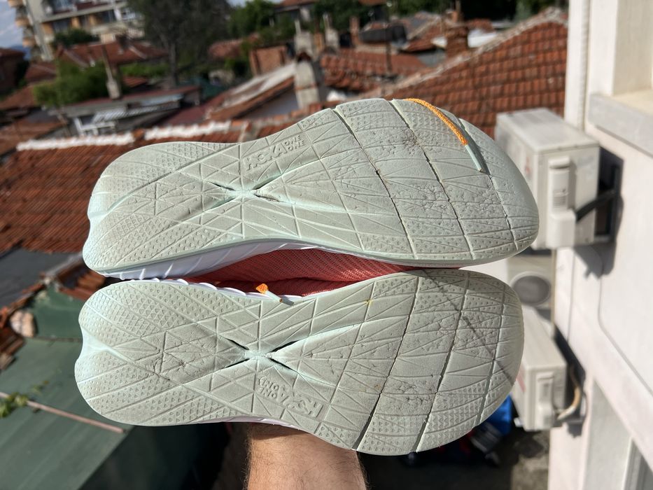 Hoka One One Carbon X 46