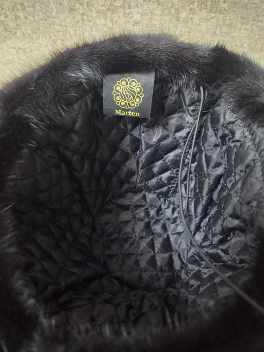 Норковая шапка черная