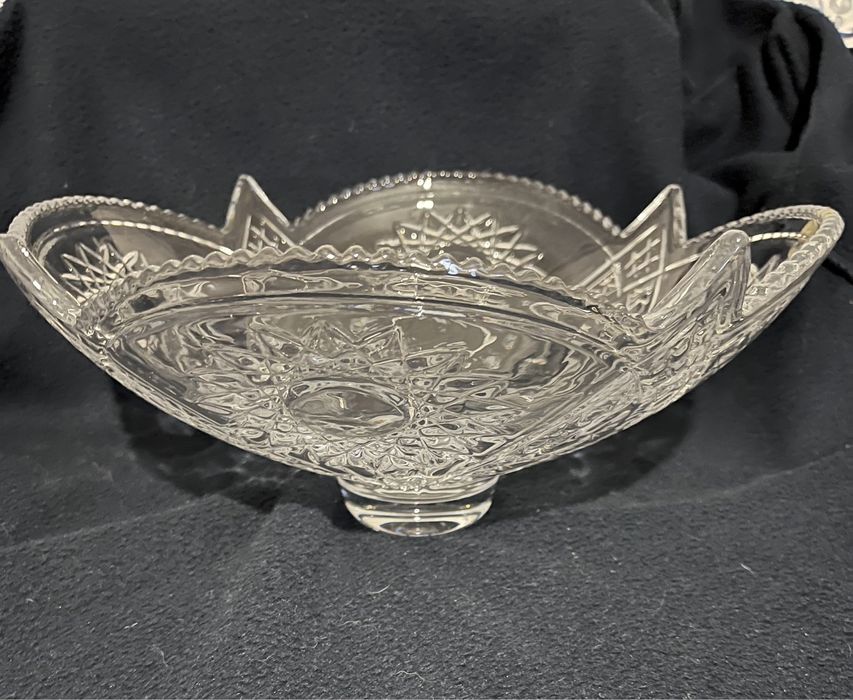 Хрустальная ваза