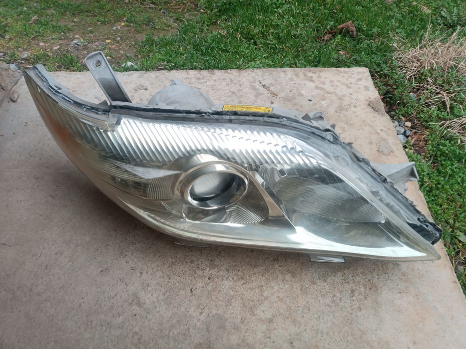 Фар тайота камри 45