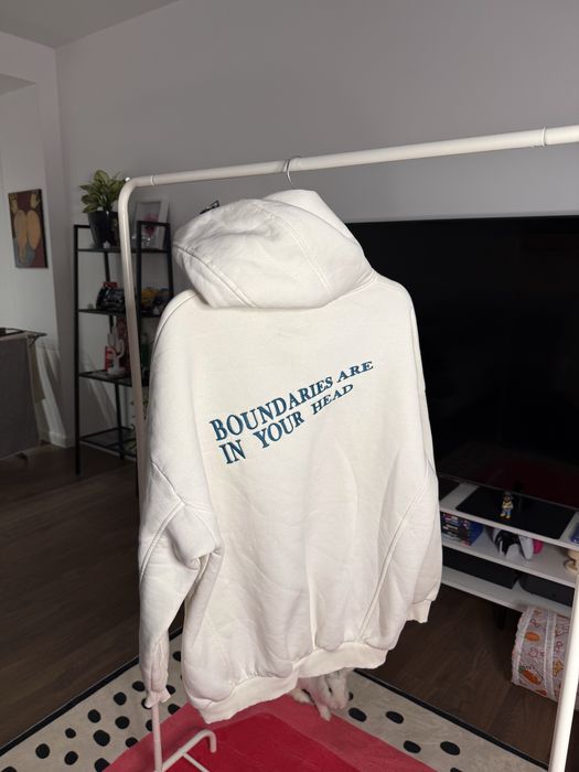 Теплый белый худи