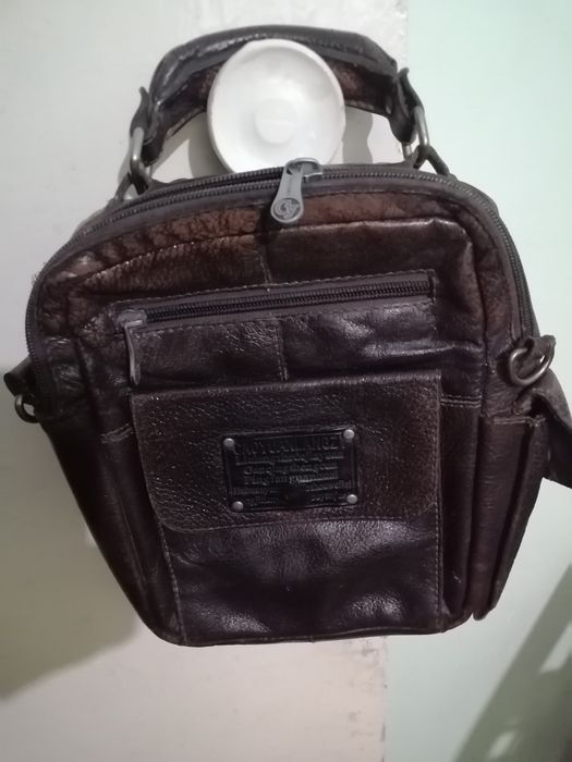 Продам из натуральной кожи.