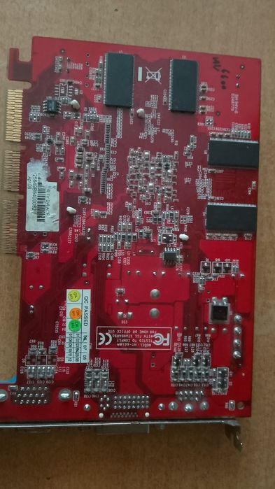 Продам видеокарту GERFORCE 4400 AGP