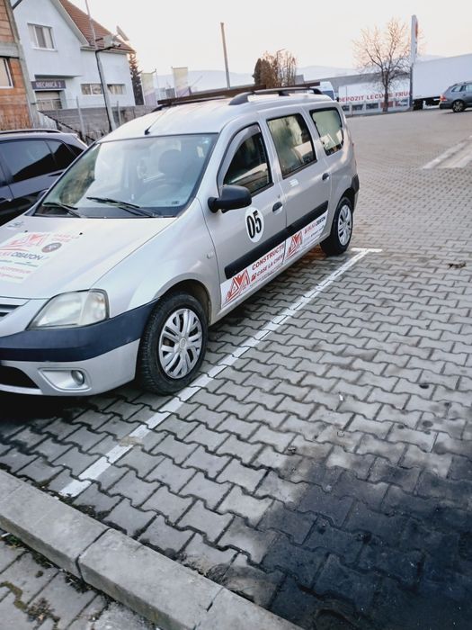 Vănd logan mcv 1.6 16valve  7 locuri
