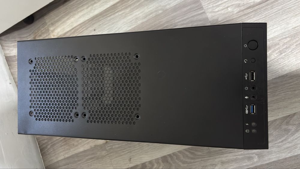 Корпус DeepCool Tesseract BF