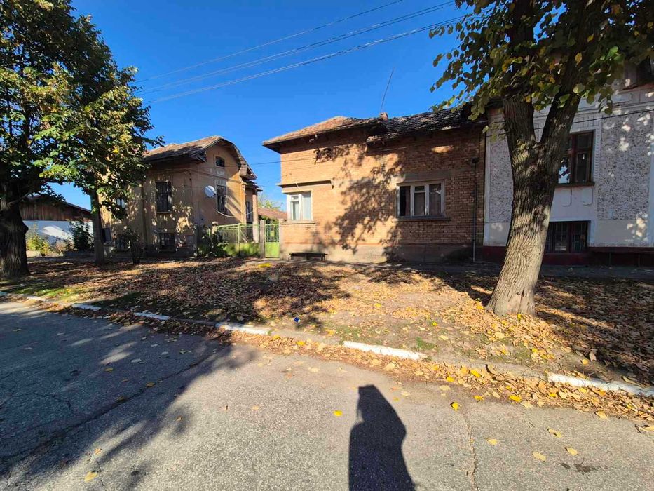 Продава се Къща в с. Новачене, Област Плевен - 361 кв.м за 37 €/кв.м - Снимка #16