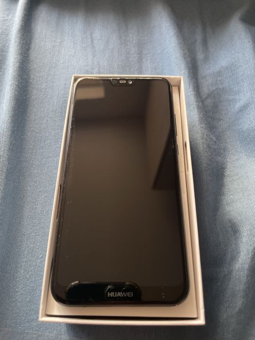 Huawei P20 Lite stricat