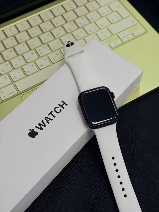 Apple Watch SE 2