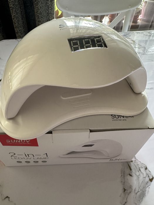 Продам лампу.Оригинальная!!!