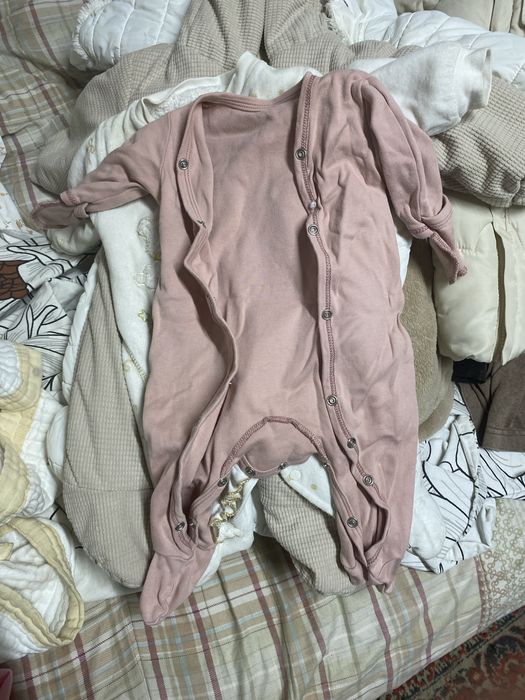 отдам даром детские вещи