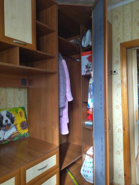 Продам    стенку