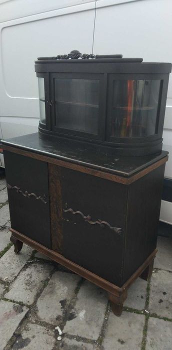 Дървен  старинен скрин цвят махагон