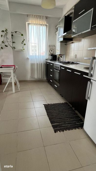 Proprietar, Apartament 2 camere, parcare, centrala, luminos, Dobroesti