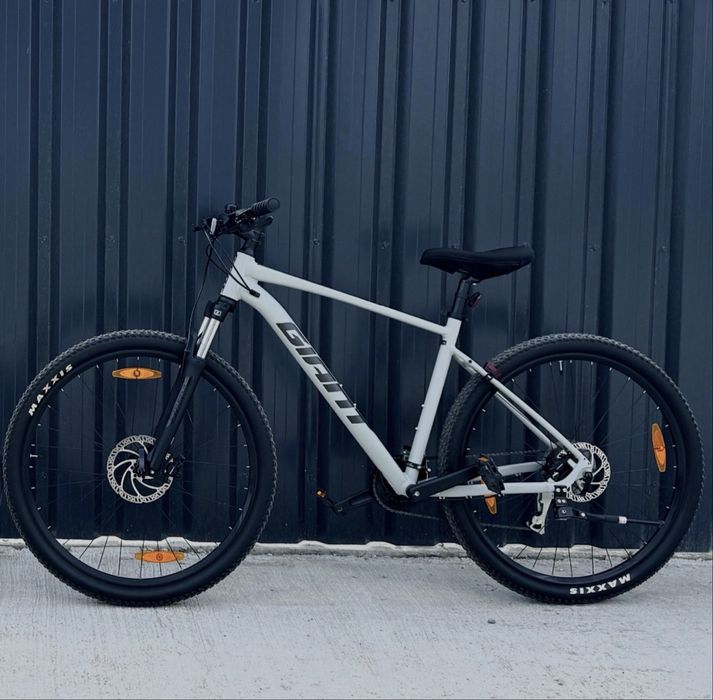 Bicicleta GIANT TALON 2