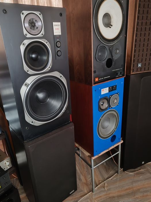 Amplificator putere, jbl l150