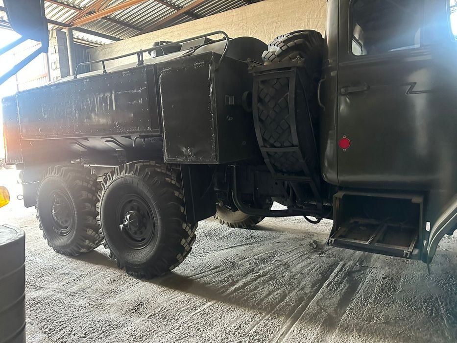 Урал 4320 топливозаправщик