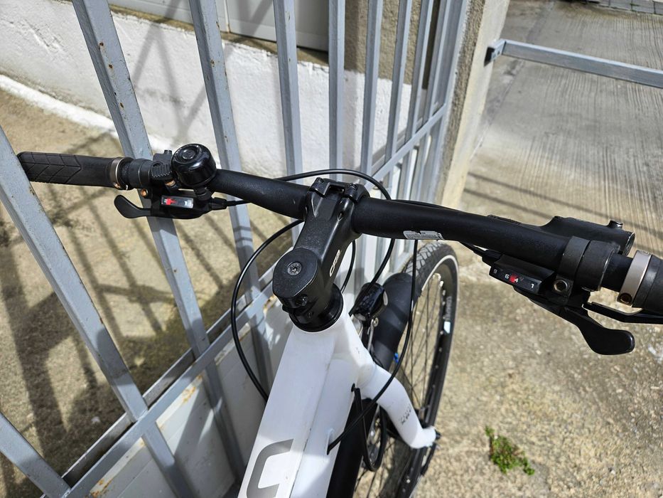 Хидравлика-алуминиев велосипед 28 цола COMPEL-шест месеца гаранция