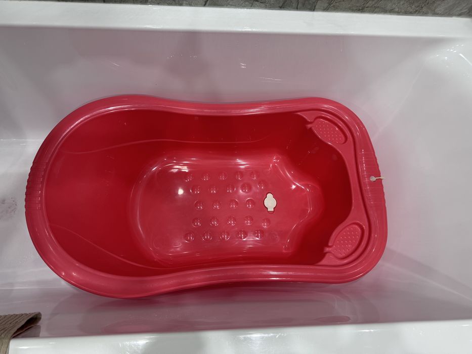 Продам детскую ванночку