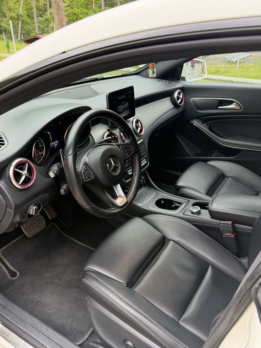 Mercedes-Benz CLA 250 4 MATIC