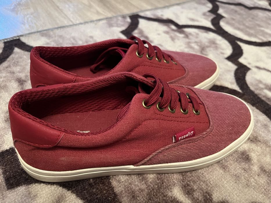 Продам кеды Termit!