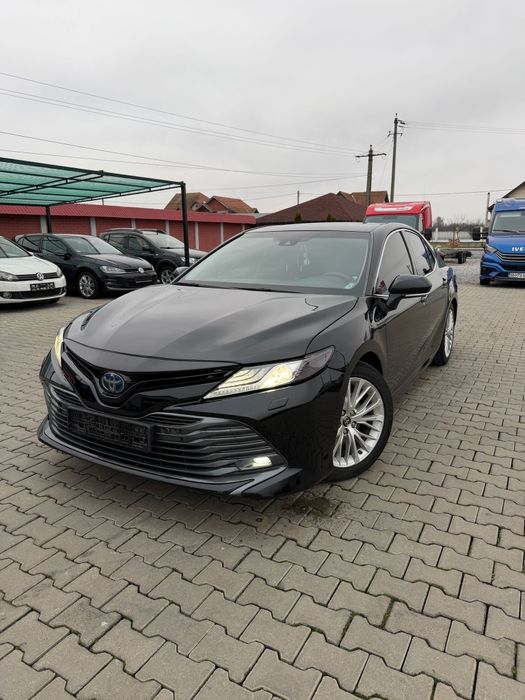Toyota Camry Hybrid
