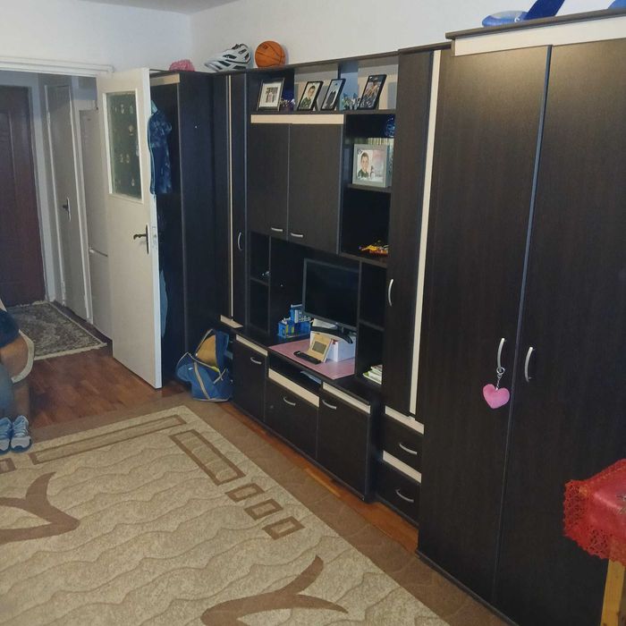 Proprietar ,vand garsonieta30 mp,comfort 1,et 2 din 4,Manastur str Parang nr 13,mobilata si utilata pret 89 000 €