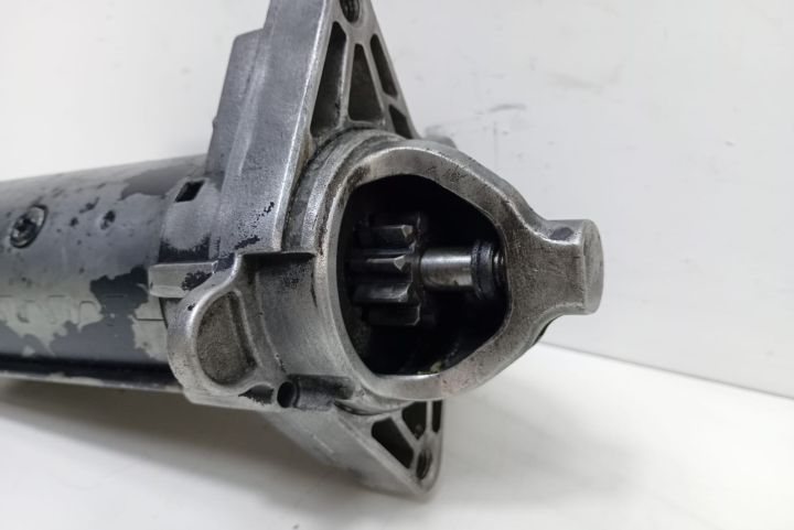 Electromotor  233002654R Renault Megane a 3-a generatie seria