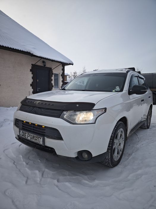 Митсубиси аутлендер 2.4 2013 год