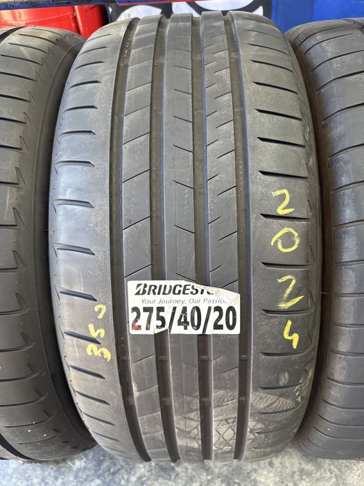 275/40/20 - Bridgestone
