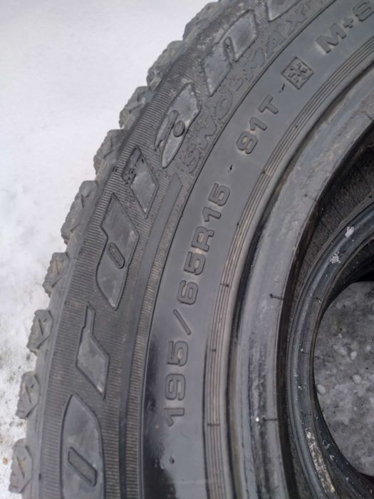 Продам зимние шины