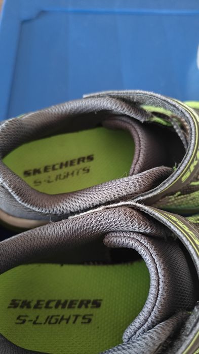 Кроссовки sketchers оригинал!