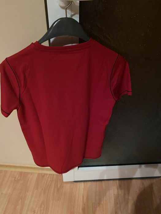 Оригинална тениска Guesd