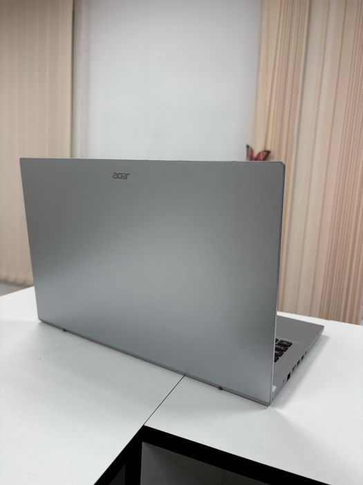 Продаю ноутбук Acer