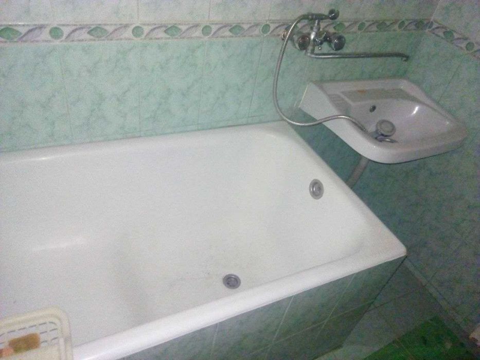 Сдам однокомнатную квартиру на чиланзаре 10 квартал.