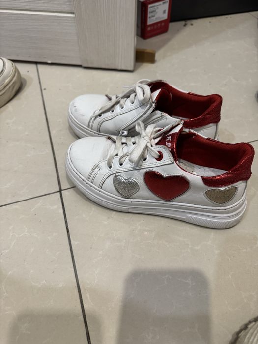 Обувь девочке 32-33 размеры