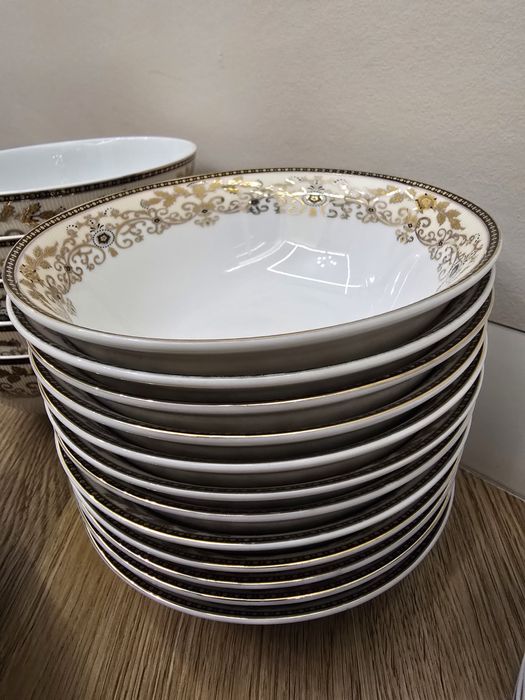 Продам столовый сервис