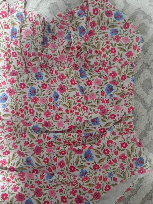 Costum damă baie