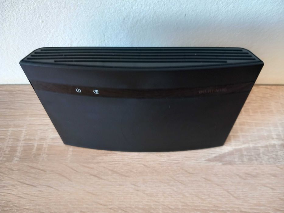 Рутер D-link  в черен цвят