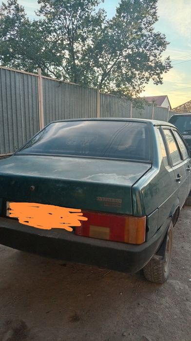 Продам срочна машину