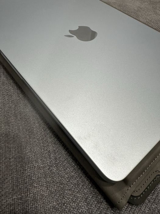 MacBook Air с гарантией
