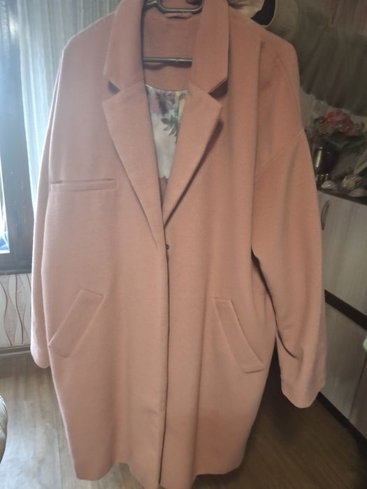 Палто пепел от рози