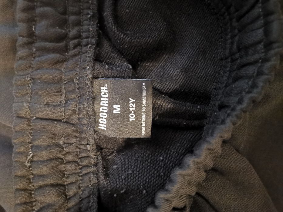 Pantaloni scurti Hoodrich, 10-12 ani, negri