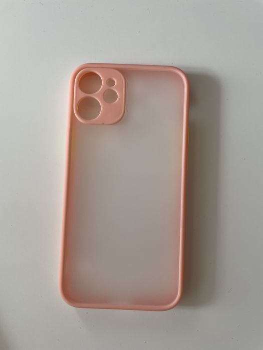 Нови кейсове за Iphone 12 mini