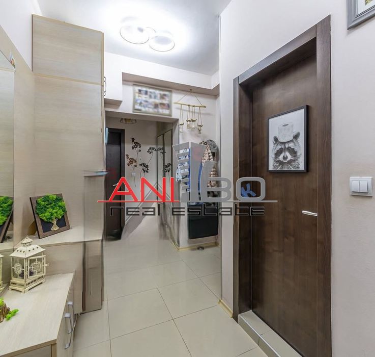 Продава се Четиристаен апартамент в Варна, Бриз - 170 кв.м за 1788 €/кв.м - Снимка #6
