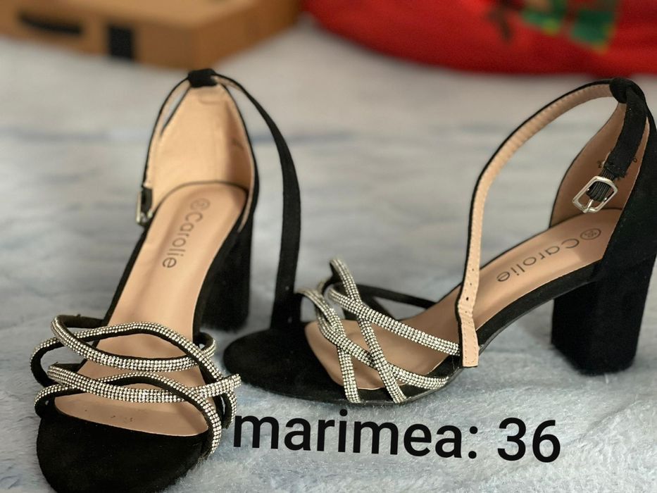 Pantofi cu toc pentru ocazii