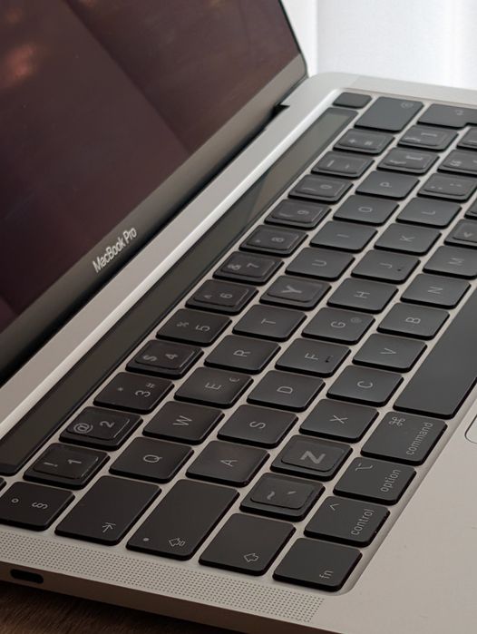 Macbook Pro 2020 Touchbar