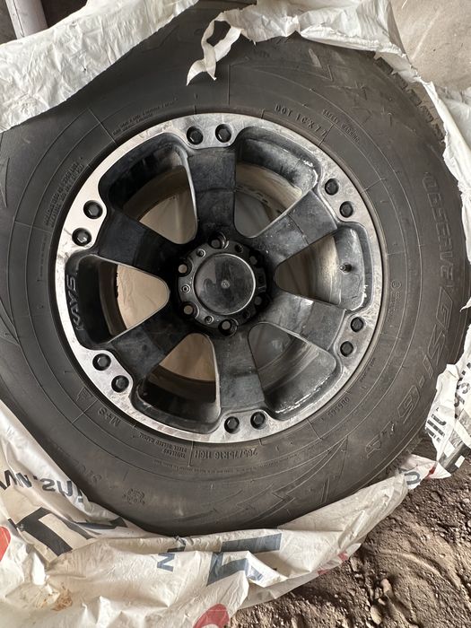 Шины 265/75 R16 нрвые