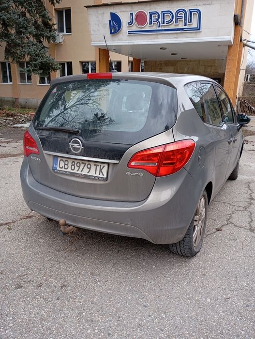 Продавам Opel Meriva 1.4