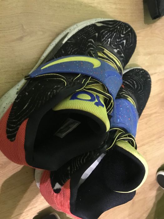 Продавам обувки Nike KD14         42 номер