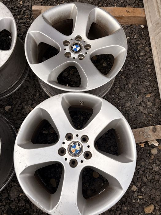 Vand sau schimb jante R19 style 132 in 2 latimi
